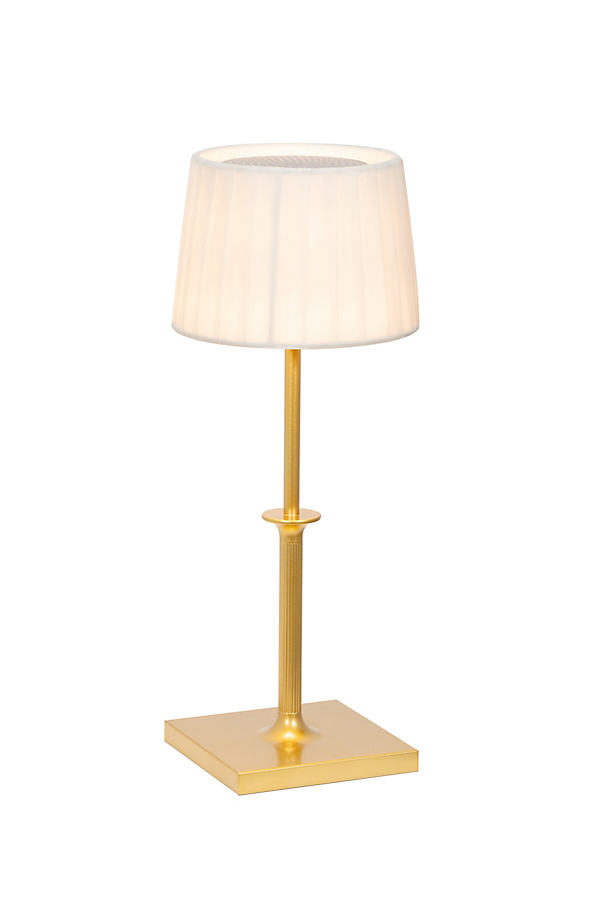 A traditional lamp for a cordless lifestyle