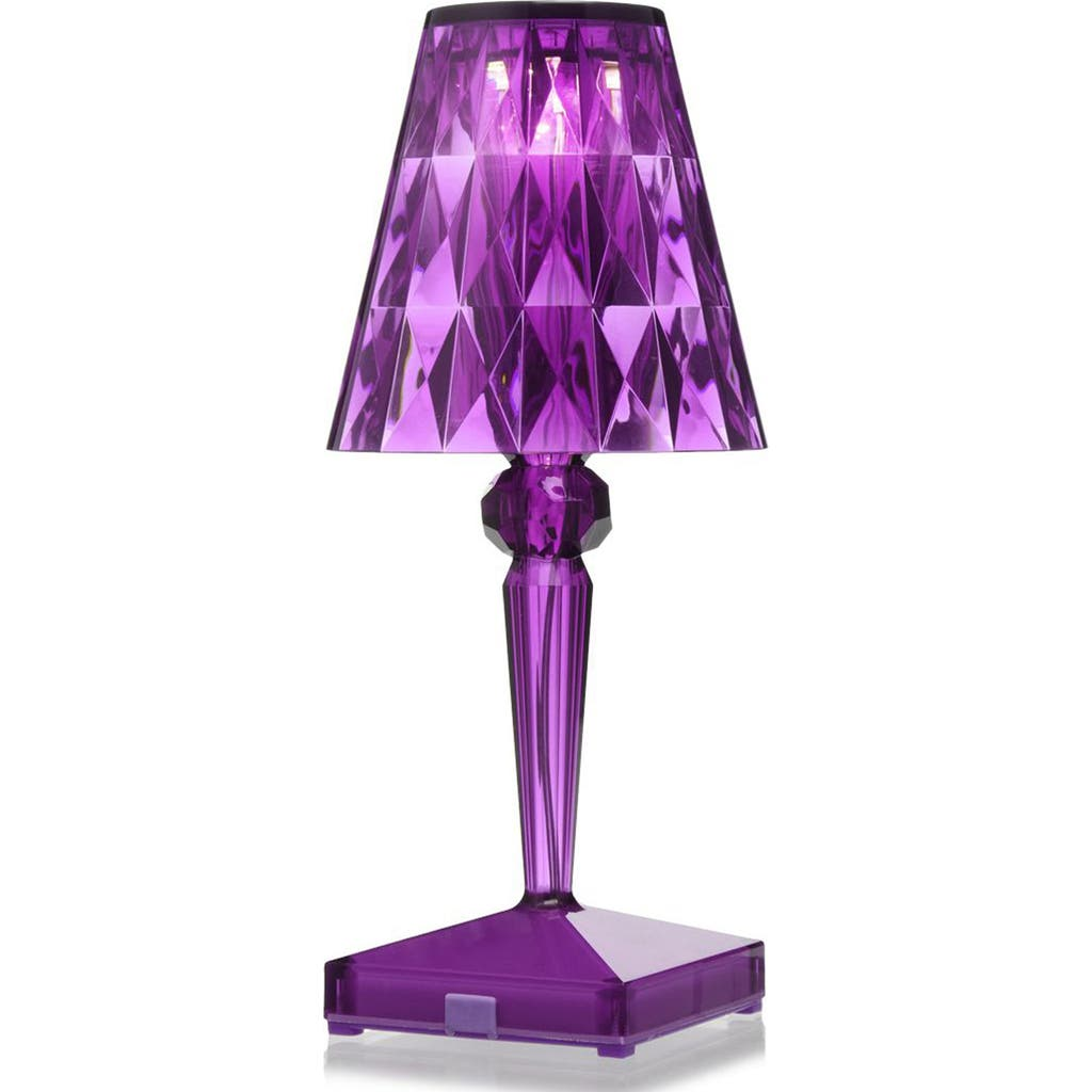 An Italian design–forward mood light